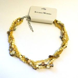 NWT Beautiful Gemstone & Shell Necklace S121